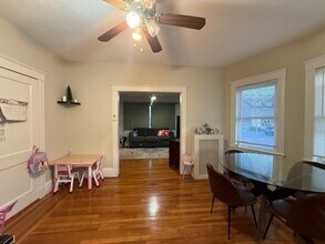 26 Waverley Ave in Watertown, MA - Building Photo - Building Photo