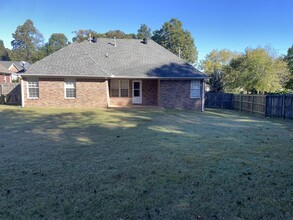 168 Greencastle Dr in Milan, TN - Building Photo - Building Photo