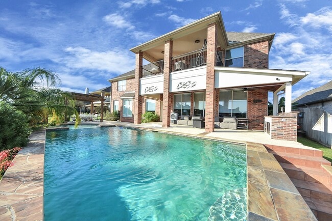 property at 17859 Camp Cove Dr