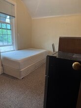 533 Elizabeth St, Unit 533 Elizabeth in Ann Arbor, MI - Foto de edificio - Building Photo