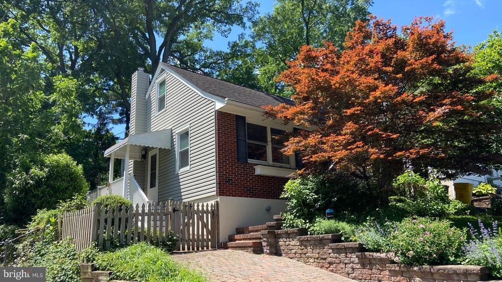 417 W Maple Rd in Linthicum Heights, MD - Building Photo