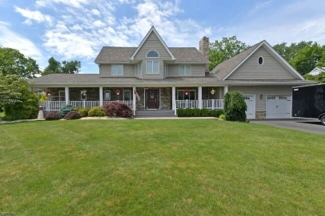 property at 85 Mountain Ridge Dr
