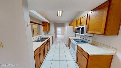 12644 Thicket Ridge Dr in Jacksonville, FL - Building Photo - Building Photo