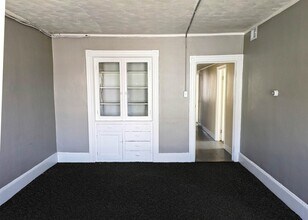 199 Wilson St, Unit 2 in Manchester, NH - Building Photo - Building Photo