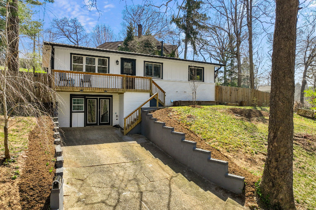 property at 1 Warwick Rd