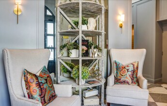 5768 W 3rd St in Los Angeles, CA - Building Photo - Building Photo