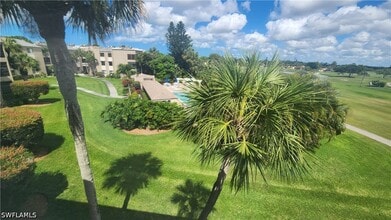 3645 Boca Ciega Dr in Naples, FL - Foto de edificio - Building Photo