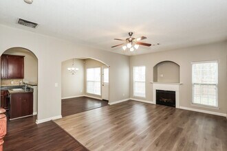 150 Preserve Dr in Newnan, GA - Foto de edificio - Building Photo