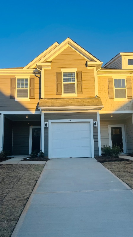 property at 757 Kitfox Dr NW