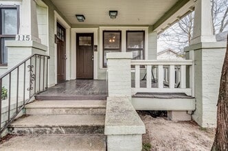 115 Goldenrod St, Unit A in Houston, TX - Building Photo - Building Photo