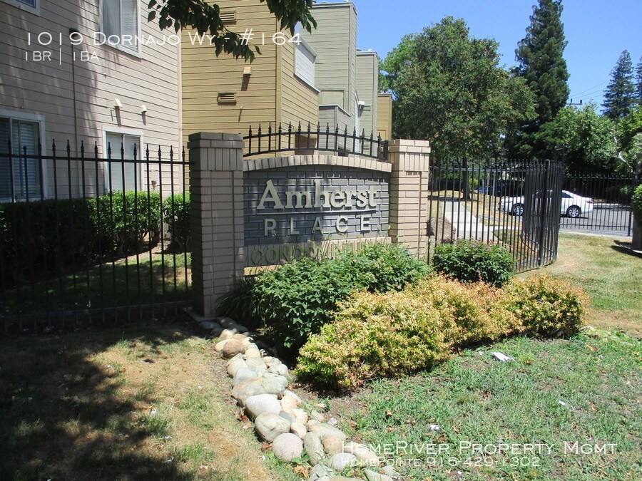 1019 Dornajo Way-Unit -#164 in Sacramento, CA - Building Photo