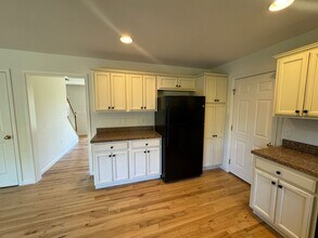 1006 Union House Rd in Lititz, PA - Building Photo - Building Photo