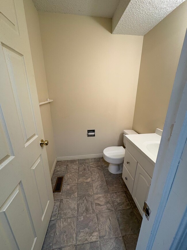 411-416 6 St NE in Calgary, AB - Building Photo - Building Photo