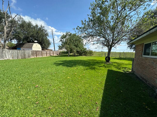 3214 White Sail in League City, TX - Building Photo - Building Photo