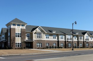 Tuxedo Park Apartments