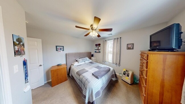 613 Middlesex Tpke, Unit New Section in Billerica, MA - Building Photo - Building Photo