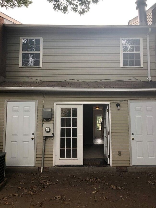 property at 12737 Woodside Ln