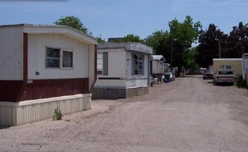 Oregon Trail Estates in Ontario, OR - Building Photo - Building Photo