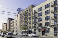 2179 Washington Ave in Bronx, NY - Foto de edificio - Building Photo