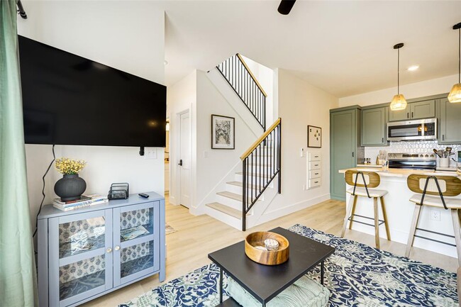 property at 10636 Lake Park Dr