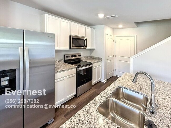21417 Scuttle St in Athens, AL - Building Photo - Building Photo