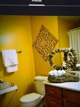 11217 North Oakwood Drive in Peoria, IL - Building Photo - Building Photo