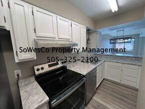 5200 Villa View Dr in Farmington, NM - Building Photo - Building Photo