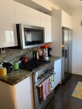 11355 Washington Pl-Unit -10 in Los Angeles, CA - Building Photo - Building Photo
