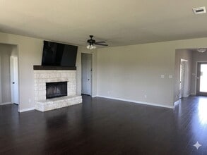 170 Chester Rd in Springtown, TX - Building Photo - Building Photo