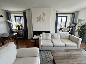 182 Beacon St, Unit 11 in Boston, MA - Building Photo - Building Photo