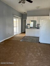 1014 Hall St in Wilmington, NC - Building Photo - Building Photo