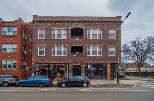 3023 W Diversey Ave in Chicago, IL - Building Photo