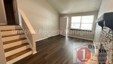 1307 E 152nd Terrace in Olathe, KS - Building Photo - Building Photo