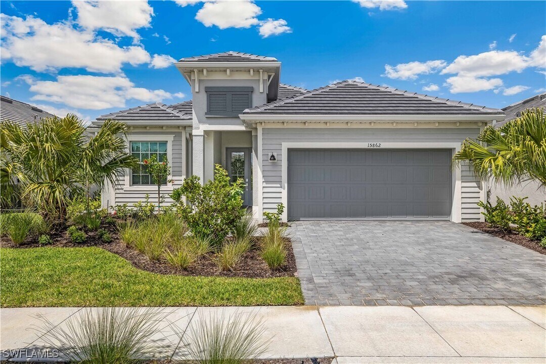 15862 Sugar Hl Dr in Punta Gorda, FL - Building Photo