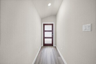 5707 Madden Ln in Houston, TX - Building Photo - Building Photo