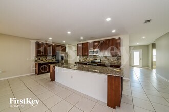 3911 Willow Walk Dr in Palmetto, FL - Foto de edificio - Building Photo