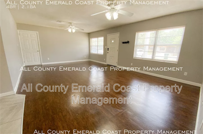 521 Marlowe Dr in Fort Walton Beach, FL - Building Photo - Building Photo