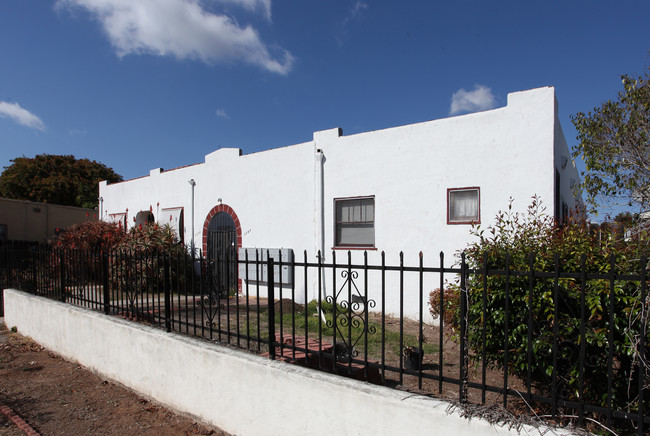 2954-2958 Juniper St in San Diego, CA - Building Photo - Building Photo