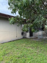 660 Pennsylvania Ave-Unit -2 in Fort Lauderdale, FL - Foto de edificio - Building Photo