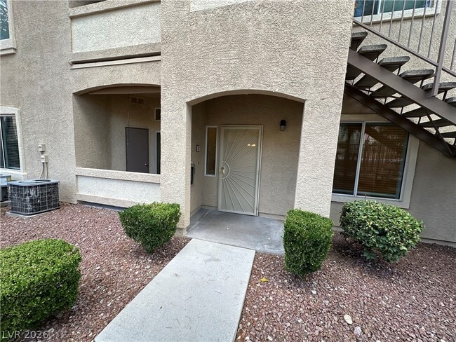 3395 Cactus Shadow St in Las Vegas, NV - Building Photo - Building Photo