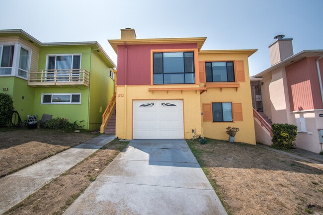 property at 1272 S Mayfair Ave