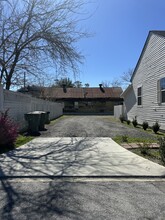 17 W 45th St in Savannah, GA - Building Photo - Building Photo