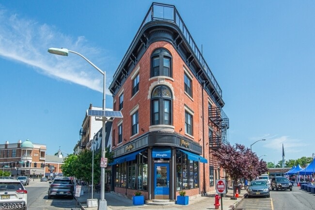 property at 44 Elm St