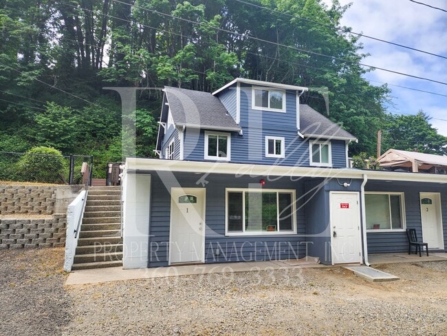 property at 1172 Arnold Ave E