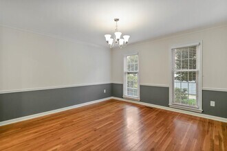 2009 Highboro Way in Falls Church, VA - Building Photo - Building Photo