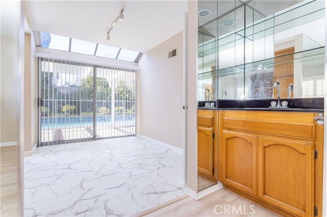 12067 Turtle Springs Ct in Los Angeles, CA - Building Photo - Building Photo