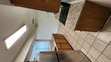 653 Hale Ct in Wheeling, IL - Building Photo - Building Photo