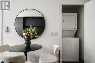 15-515 Mercer St in Toronto, ON - Building Photo - Building Photo