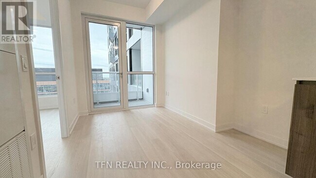 15 Richardson St in Toronto, ON - Building Photo - Building Photo