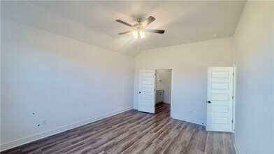 458 W Taverner Xing in Farmington, AR - Building Photo - Building Photo